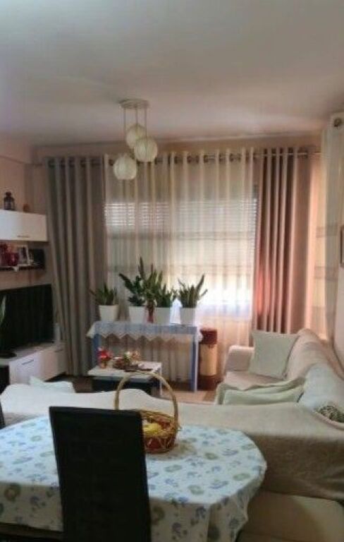 In vendita, Appartamento 2+1, Yzberisht, Tirana