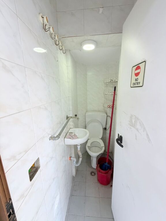 BUSINESS PREMISES FOR RENT NEAR THE MARKET, DURRES