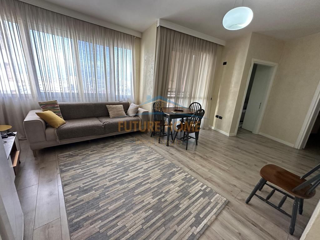 Qera,Apartament 1+1,Unaza e Re !