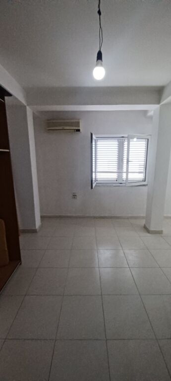Jepet Me Qera Apartament 3+1+2 Tualete ++1 Ballkon