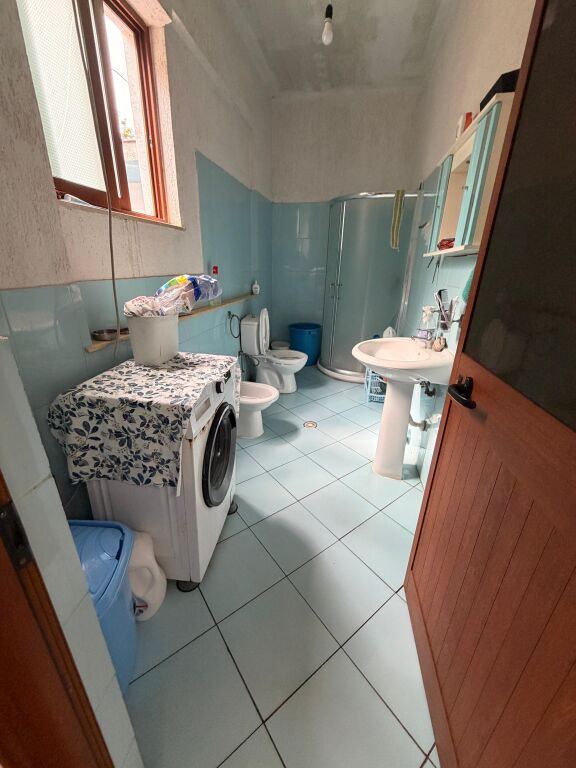 SHITET GODINE 2-KATESHE NE ZONEN E NISHTLLES, DURRES