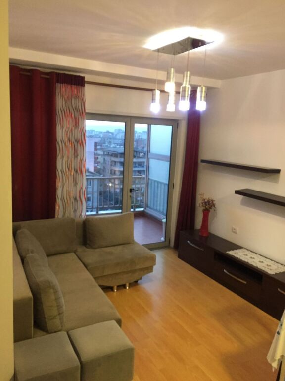 🏢Xhamllik, near Supermarket Spar, apartment 1+1, furnished, 60,000 Leke for rent