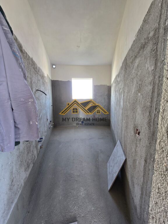 VILË PËR SHITJE NË ZONËN E ISH KËNETES, DURRËS !