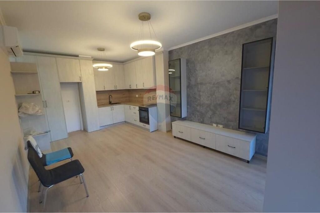 Appartamento - In Vendita - Via Jordan Misja, Tirana