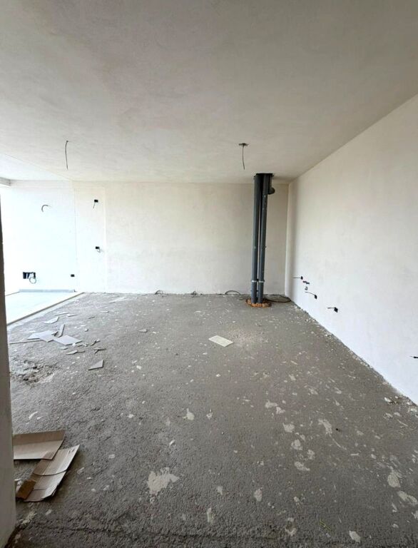 🌊Porto Lalëzi 🏖️ Apartament 1+1 për Shitje