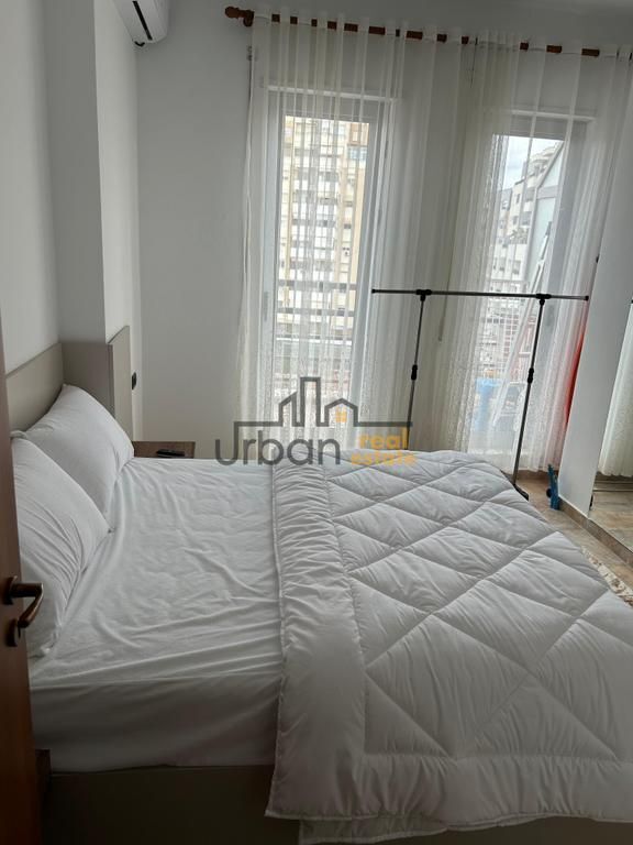 Qera, Apartament 2+1, Pazari i Ri, Tiranë - 800€ | 100 m²