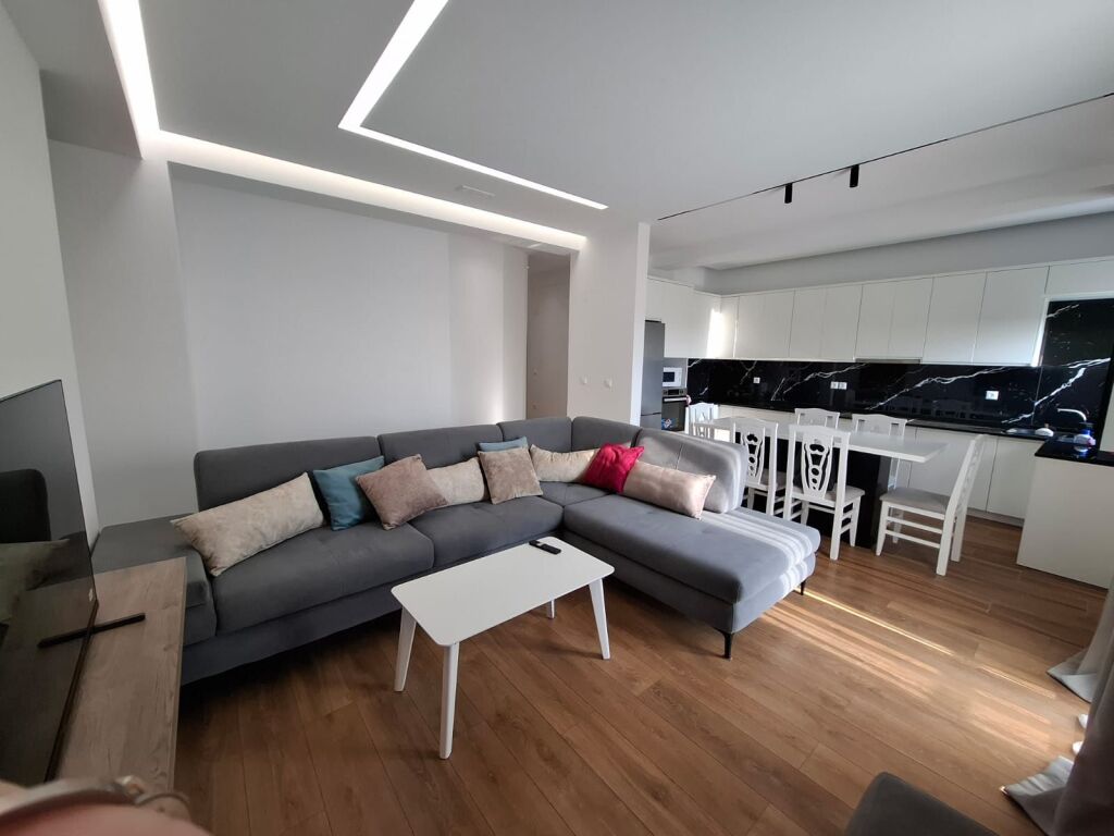 Apartment 3+1+2 Babrru