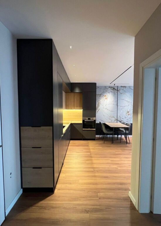 Appartamento 1+1 + Parcheggio in Vendita – Via Jordan Misja