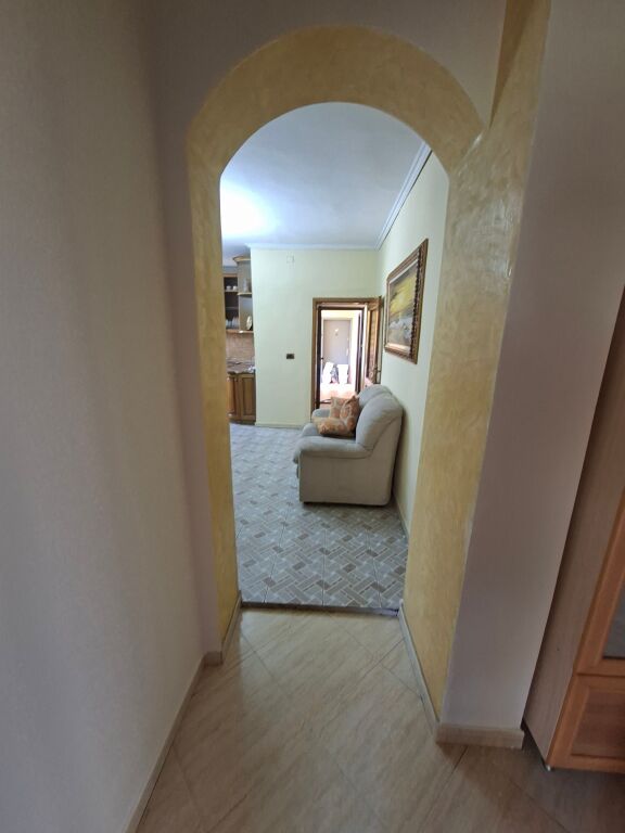 VENDESI APPARTAMENTO 3+1+PAPAFINGO VICINO AL 21 DICEMBRE