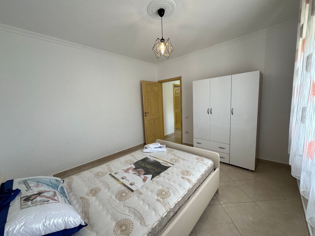 Apartment 2+1+2 + 2Blk For Rent Near the Botanical Garden