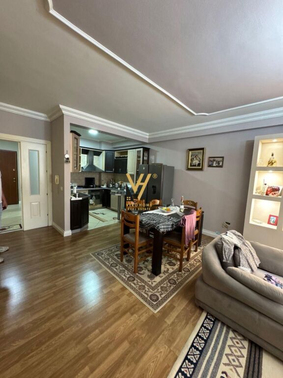 SHITET APARTAMENT 3+1+2+BLK NE ASTIR 242.000 EURO