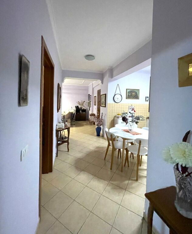 🏡 Vicino a Garden Building Appartamento 2+1+2 in Affitto