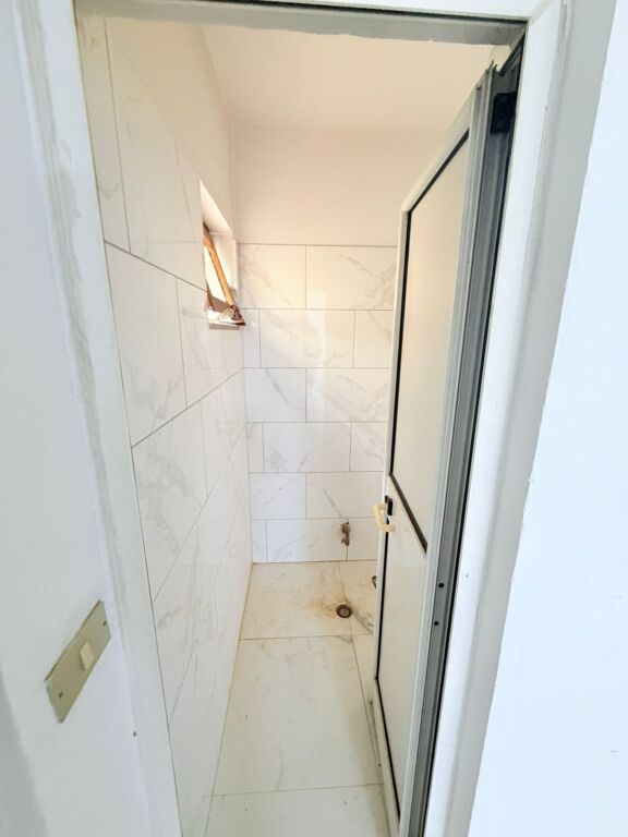 BUSINESS PREMISES FOR RENT NEAR THE MARKET, DURRES