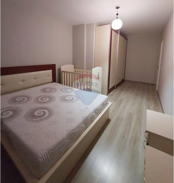 Appartamento - In Vendita - Via 5 Maji, Tirana