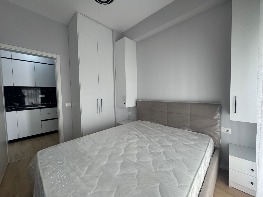 Apartament 1+1 me Qira 40.000Leke tek Ali Demi