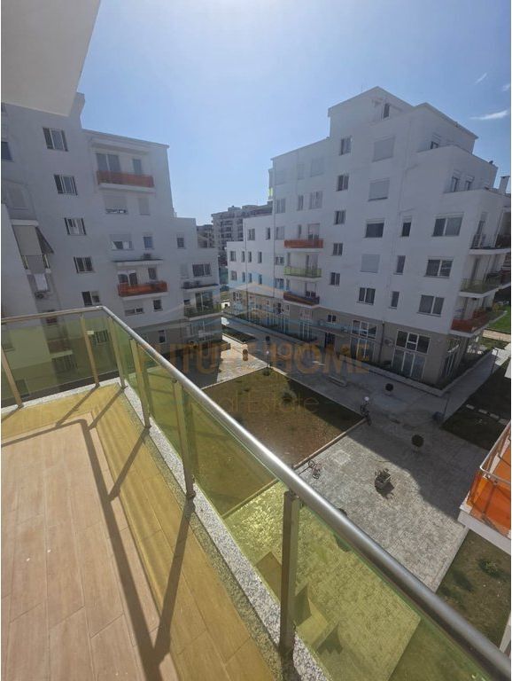 Shitet, Apartament 2 +1, Kompleksi Tudas, Unaza e Re.