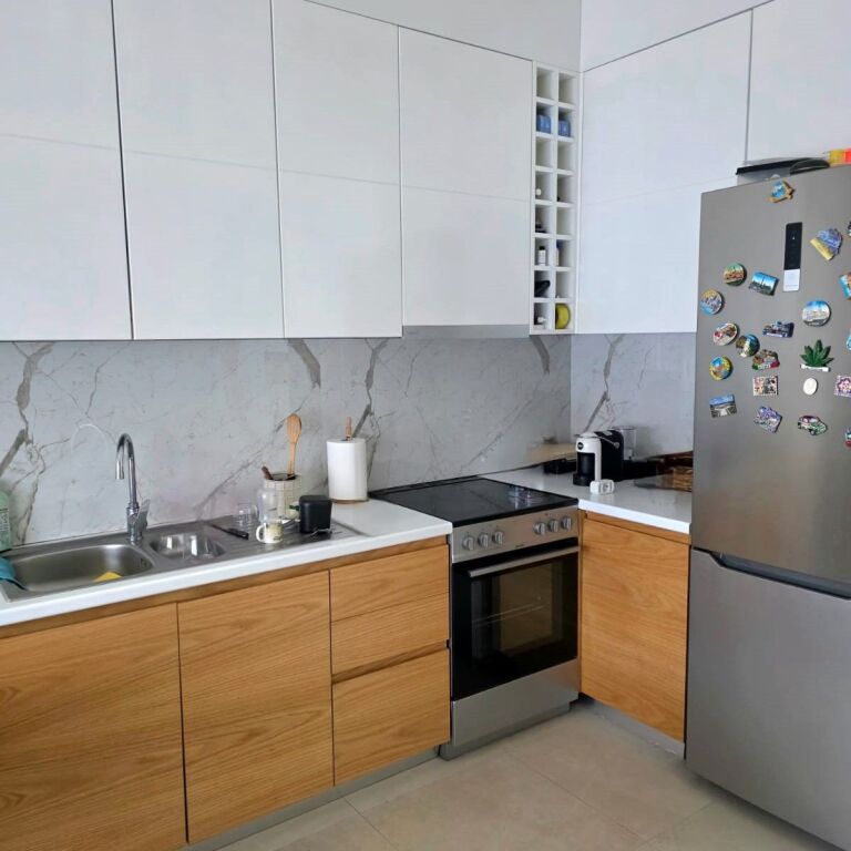 🏝️ Solo 100 m dal mare – Appartamento 1+1 in Vendita ✨  📍 Valamar Residence – Baia di Lalëz