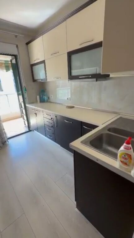 🏡 Apartament 2+1+2 për Shitje – Rruga 5 Maji