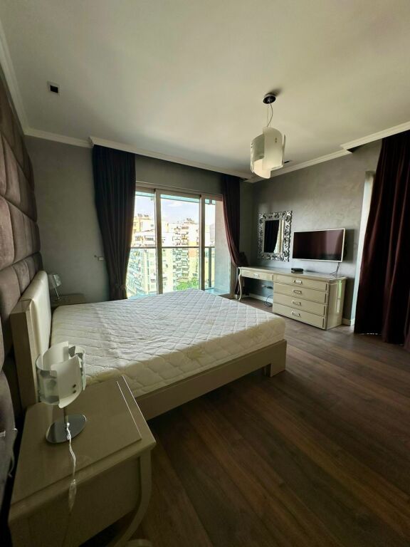 Lux Living | Appartamento 2+1+2 in affitto – Ambassador 3 | Vicino allo Stadio “Air Albania”