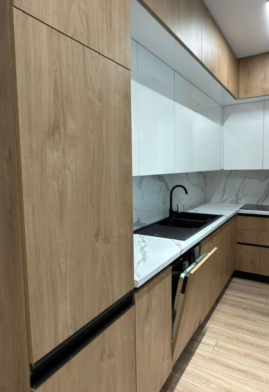 Modern apartment for rent in the Municipality of Paris.