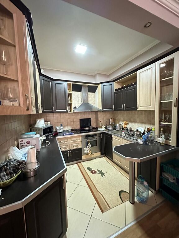 IN VENDITA 3+1+2 ASTIR BAR UNIVERSI 233.450€