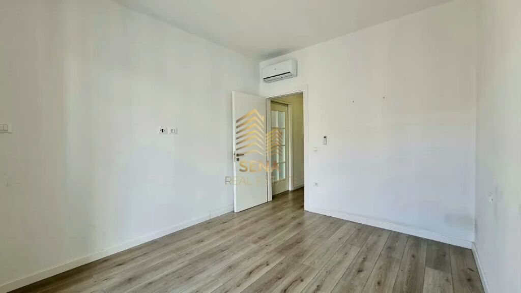 Rent, Apartment 1+1+balcony, Erli Complex, 45,000 Leke/month