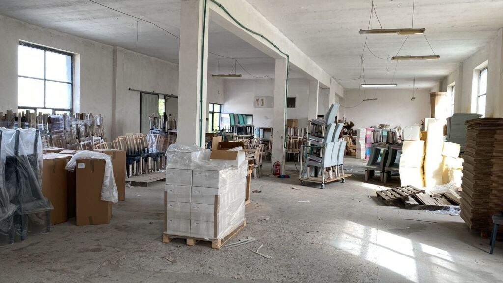 WAREHOUSES FOR RENT 540 M2 YZBERISHT 2,500 EURO FH-69174