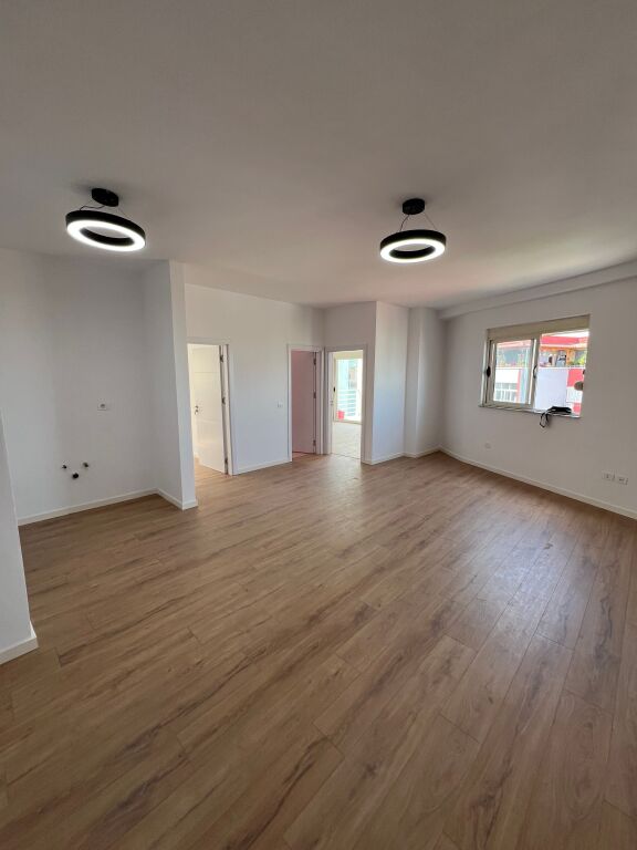 Shitet 2+1 te Kodra e Diellit