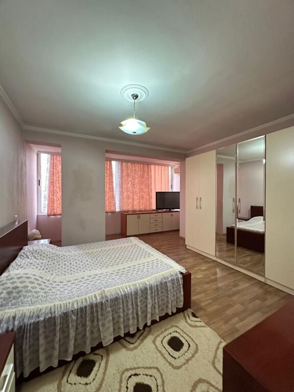 IN VENDITA 3+1+2 ASTIR BAR UNIVERSI 233.450€