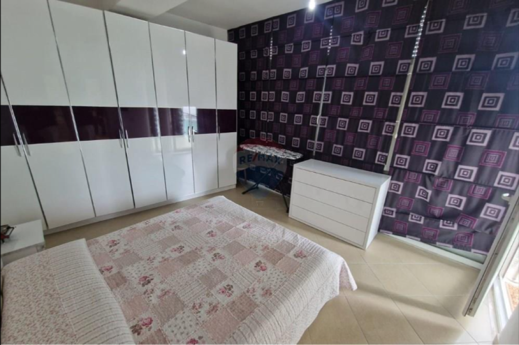 Appartamento in affitto 1+1 a Komuna e Parisit