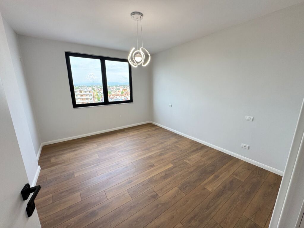 🏡 SHITET APARTAMENT 2+1 TEK  KOMPLEKSI KASA, PLAZH – DURRËS