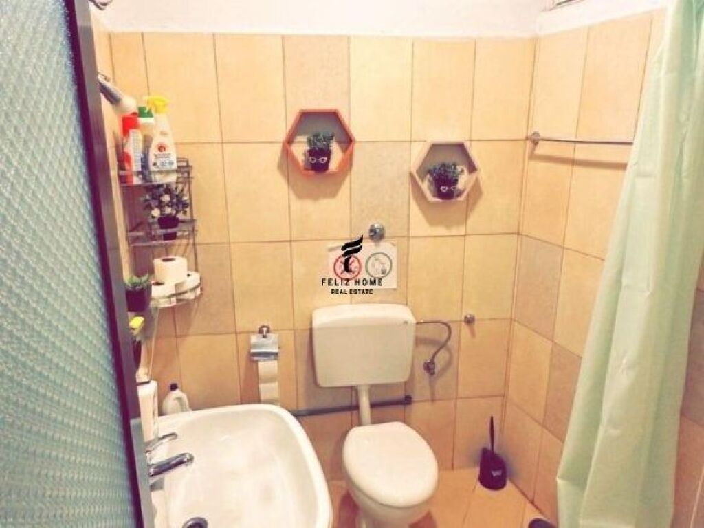 GARSONIERE ME QERA 35 M2 PAZARI I RI 30.000 LEKE FH-69109