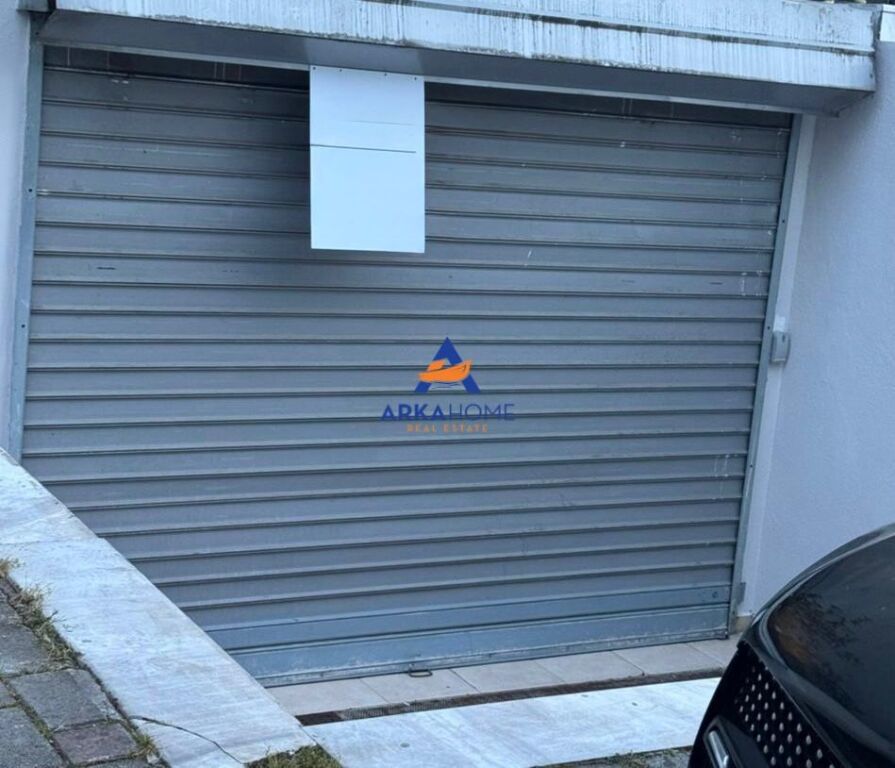 LOCALE IN AFFITTO 295M2 "VICINO AL PONTE" 2500 EURO