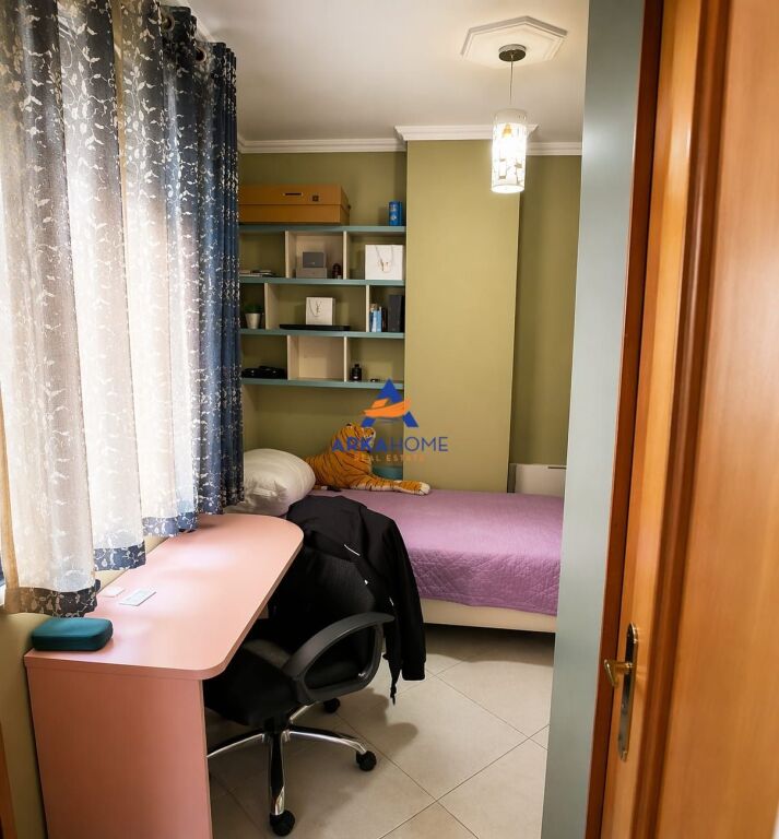 SHITET APARTAMENT 2+1+2BALLKONE "PRANE BAR ARTISTIT, ASTIR" 160.680 EURO