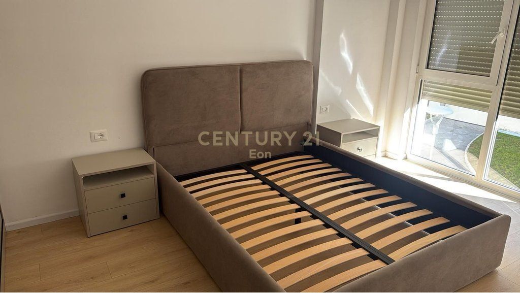 SHITET VILE NE FARKE, TIRANE !