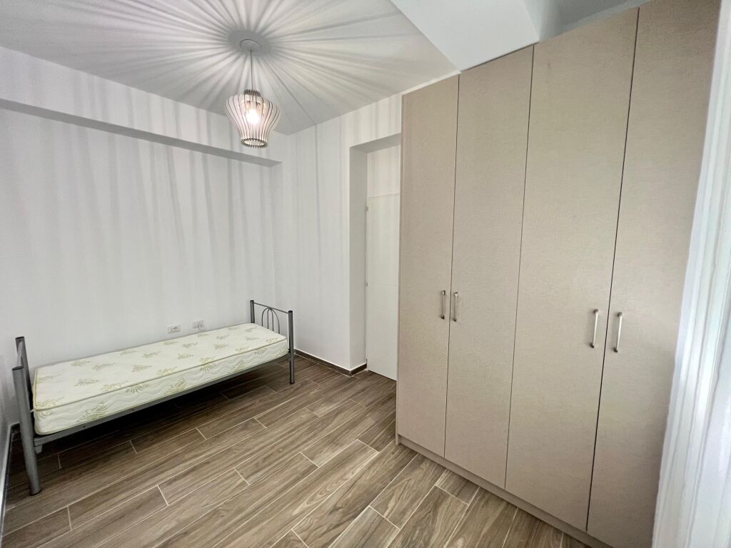 📣 QERA Apartament 2+1 🛣️ Rruga e "Dibres" ✨  🏢 Ndertim i Ri 🪜 Kati 6 , Me Ashensor 🛋️ Arreduar Ne Menyre Bashkekohore  💶 Cmimi 650 Euro