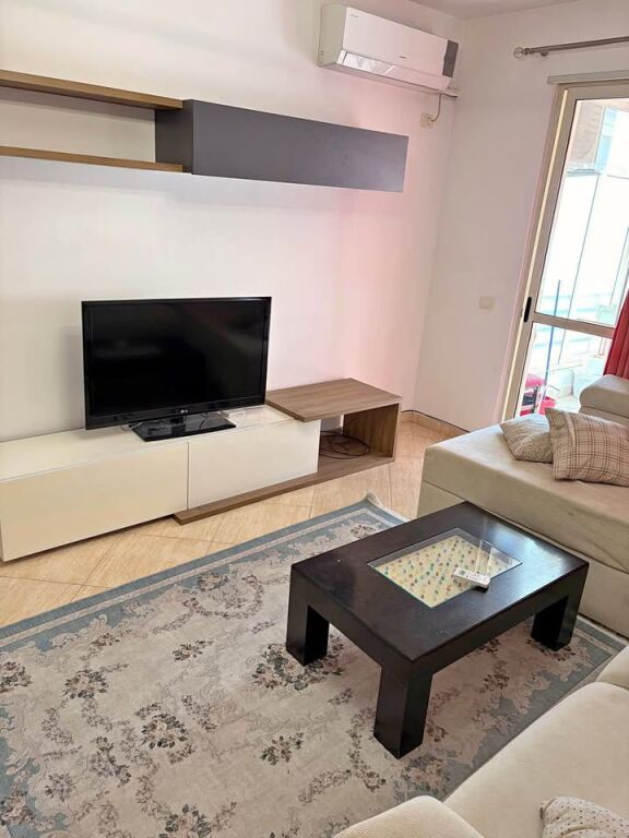 Appartamento 2+1 in Vendita  📍 Posizione: Via Besim Alla, zona Misto Mame