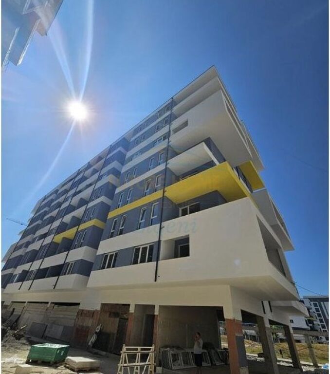 Shitet, Apartament 1+1, Univers City, Tirane.