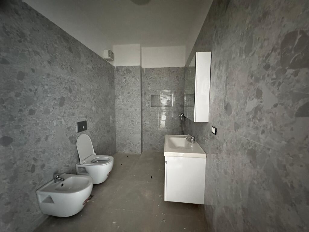 Apartament 1+1, Laprake( Aura )