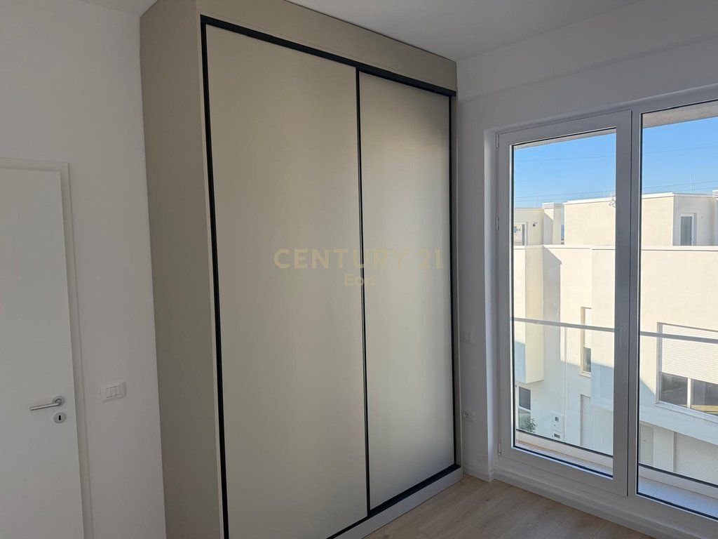 SHITET VILE NE FARKE, TIRANE !