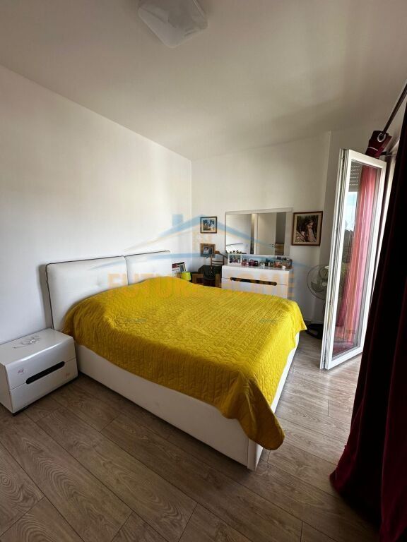 Qera, Apartament 2+1 Univers City, Tirane.