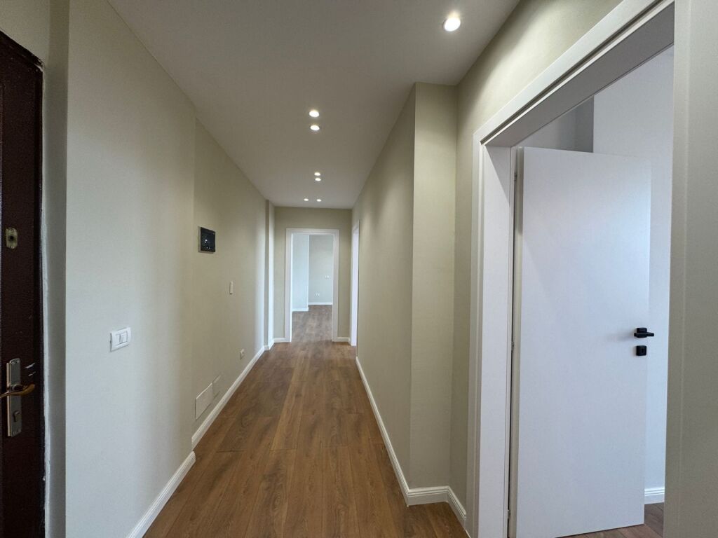 🏡 SHITET APARTAMENT 2+1 TEK  KOMPLEKSI KASA, PLAZH – DURRËS