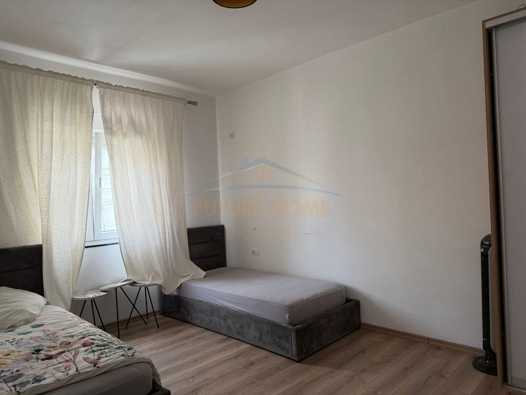 Qera, Apartament 2+1, Laprake