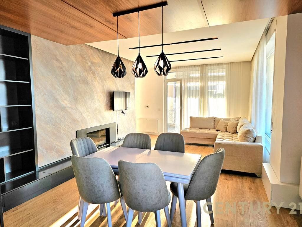 Apartament luksoz 3+1+Post Parkimi me qira te Kopshti Botanik