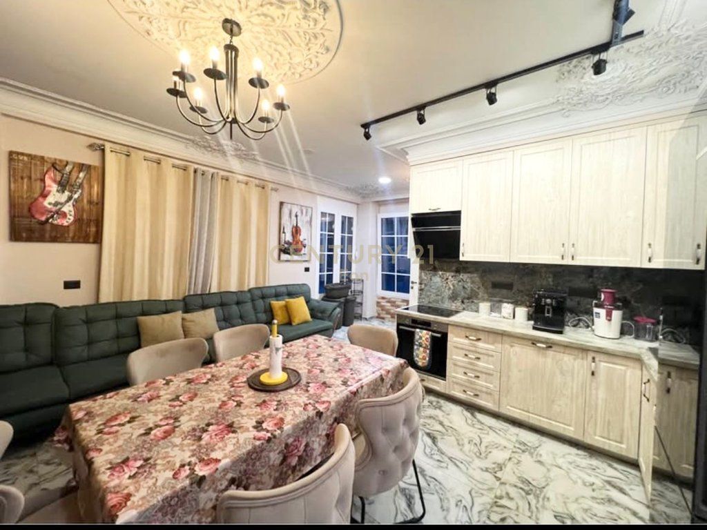 SUPER APARTMENT 1+1 FOR SALE MALI ROBIT GOLEM 250 METERS FROM THE SEA!!