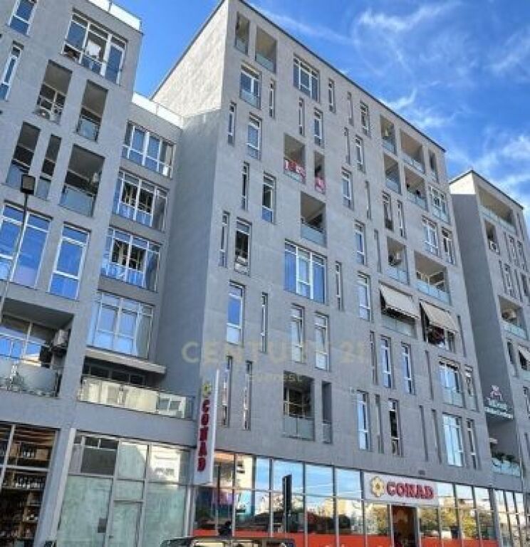 VENDIAMO APPARTAMENTO 3+1+2