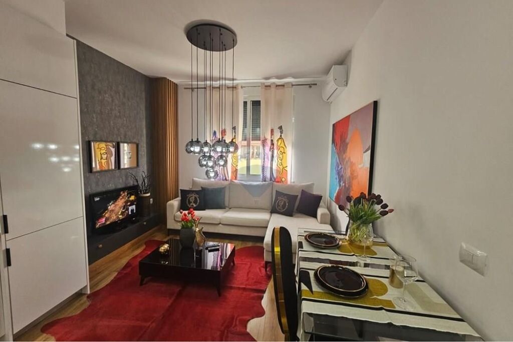 Apartament 1+1 per shitje tek 21 Dhjetori!