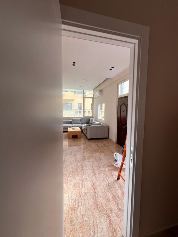 Affitto | Apartament 1 + 1+1 +Verande | Rruga Kodra e Diellit | 600 €/mese