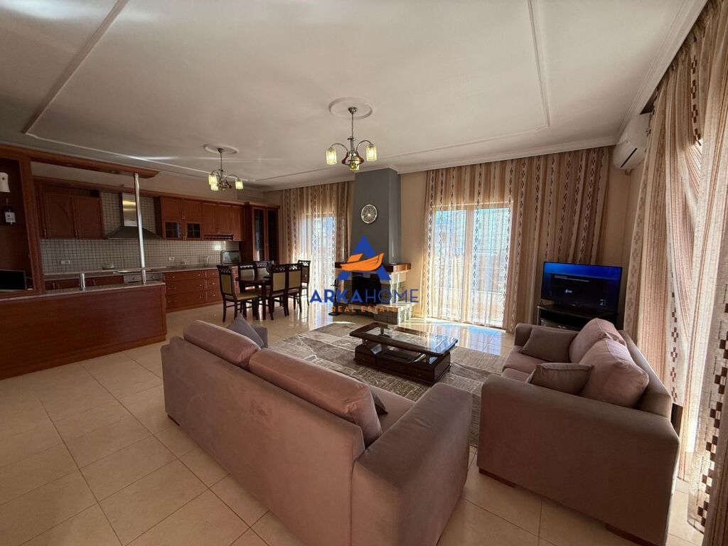 PRIVATE VILLA FOR RENT 2 FLOORS "NEW TRAIN TERMINAL, TIRANA" 900 EURO