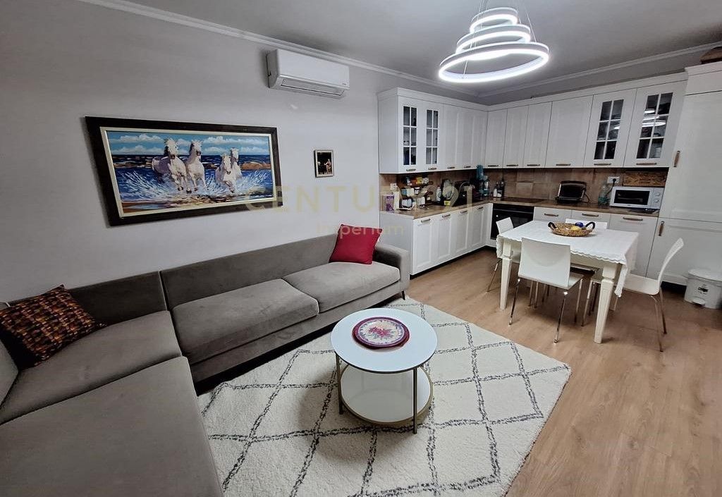 Apartment 1+1 for sale in the Yzberish area